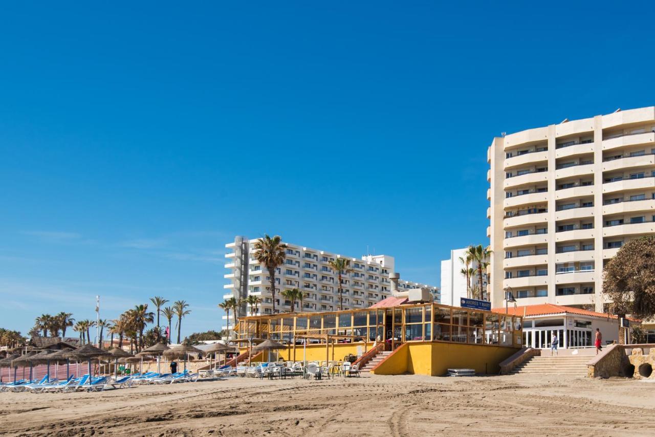 Aloha Puerto Private Apartment 1St Line Carihuela Beach Torremolinos Buitenkant foto