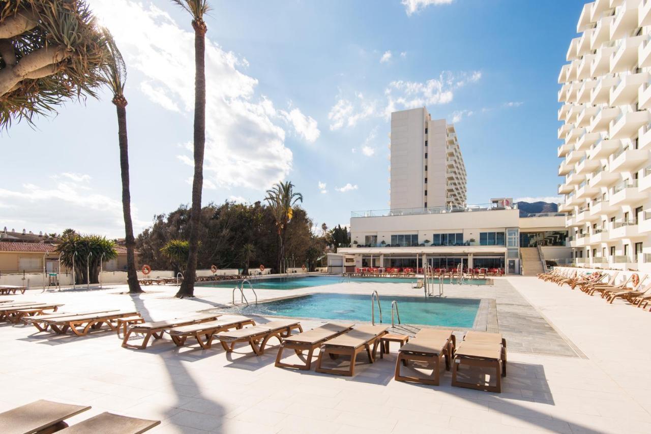 Aloha Puerto Private Apartment 1St Line Carihuela Beach Torremolinos Buitenkant foto